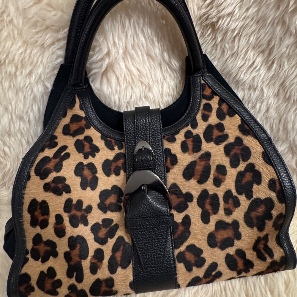 Chic Leopard Print Black Leather Shoulder Bag